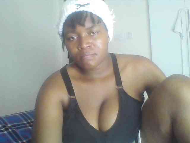 Cutecaramela webcam