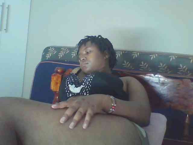 Cutecaramela webcam