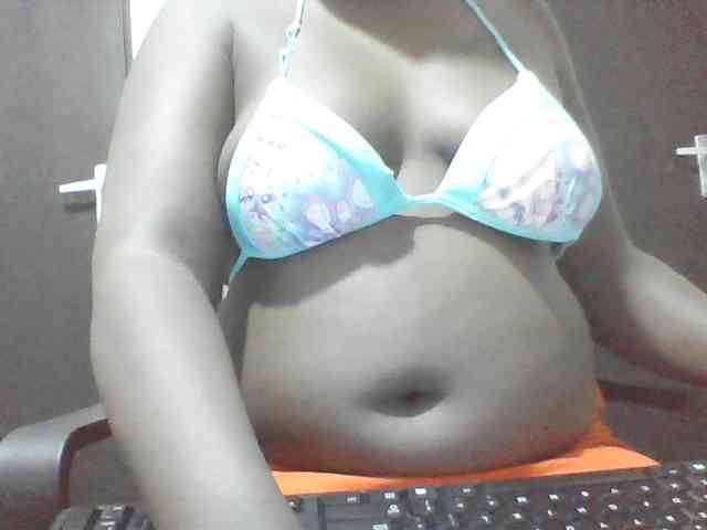 Cutecaramela webcam