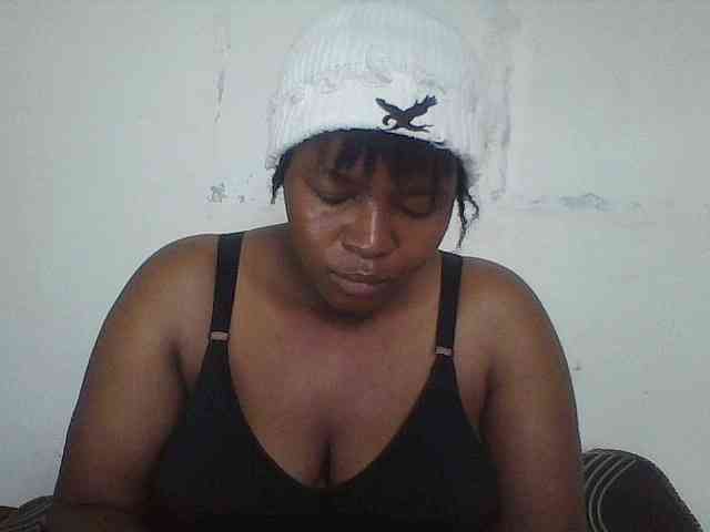 Cutecaramela webcam