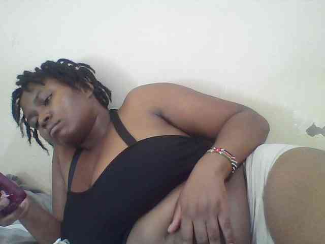 Cutecaramela webcam