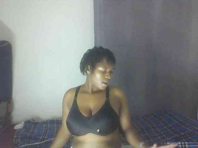 Cutecaramela webcam