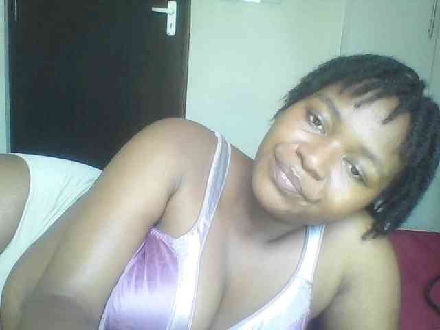 Cutecaramela webcam