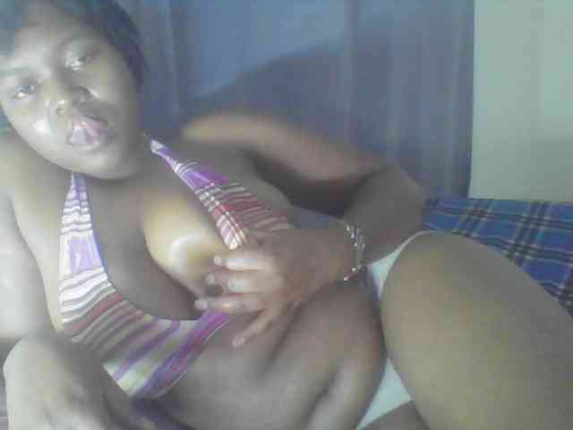 Cutecaramela webcam