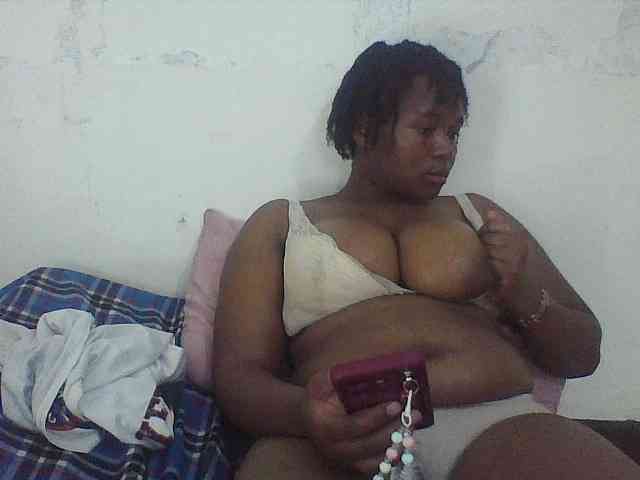 Cutecaramela webcam