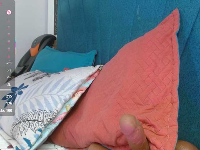 Mariana-star, en directo ahora en BongaCams