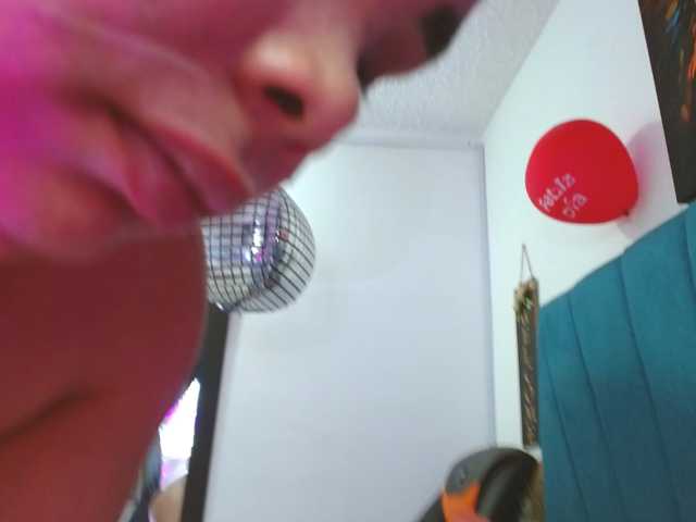 Mariana-star live cam preview