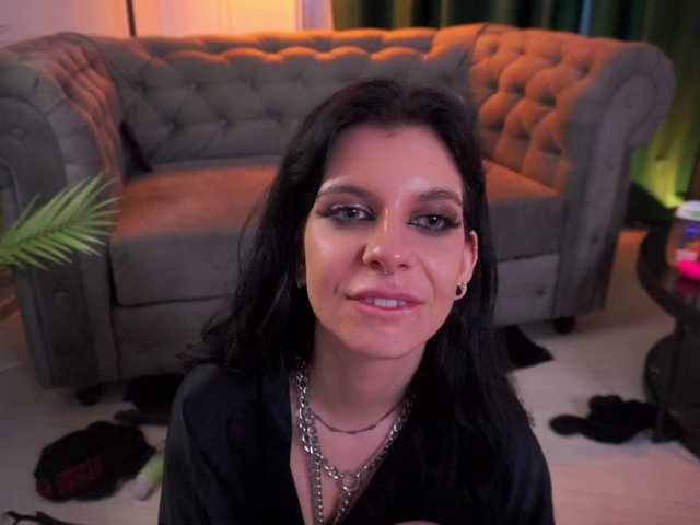 LylithMoon's BongaCams show and profile