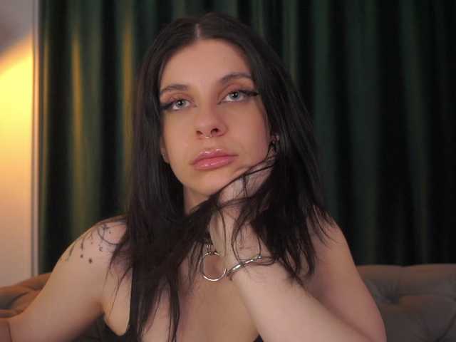  LylithMoon chat room