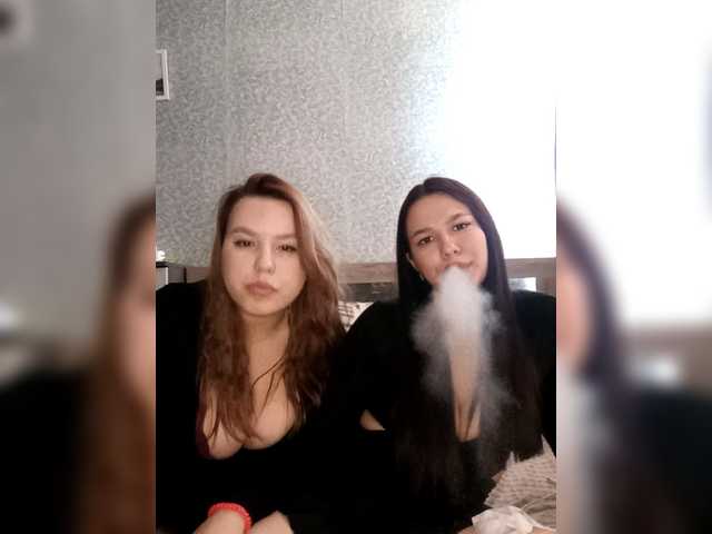 секс Alica-and-Angelina