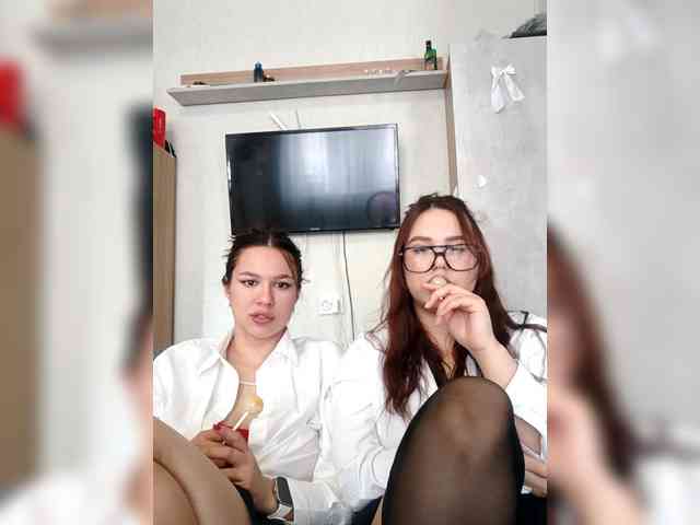 adult sex webcam Alica-and-Angelina