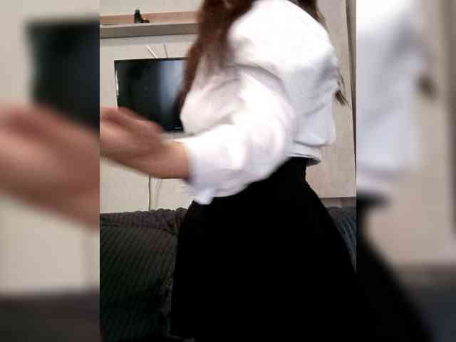 Alica-and-Angelina webcam