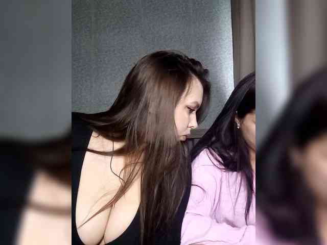 Alica-and-Angelina webcam