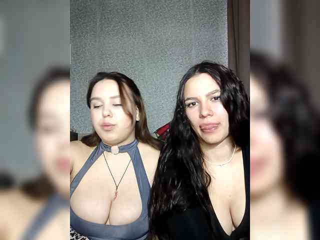 Alica-and-Angelina webcam