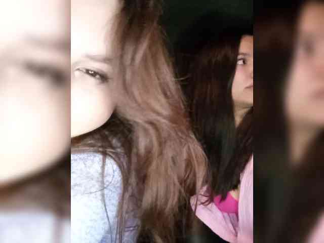 Alica-and-Angelina