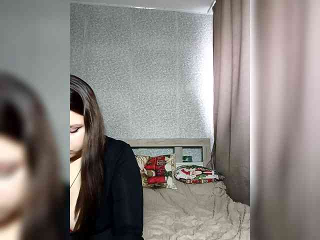 Alica-and-Angelina webcam