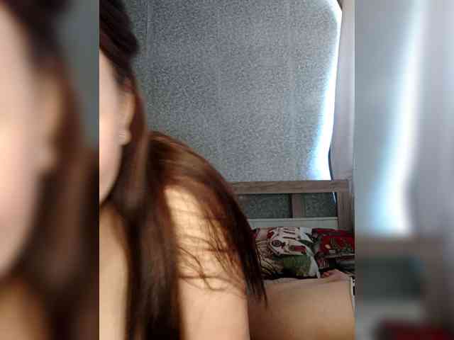 Alica-and-Angelina webcam