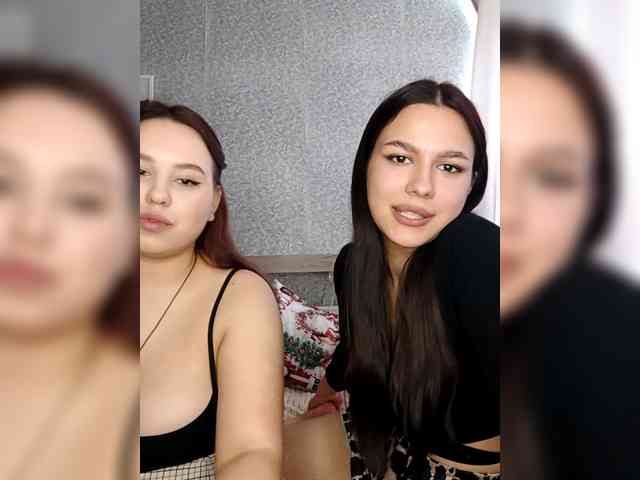 Alica-and-Angelina webcam