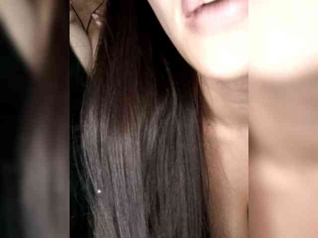 Alica-and-Angelina webcam