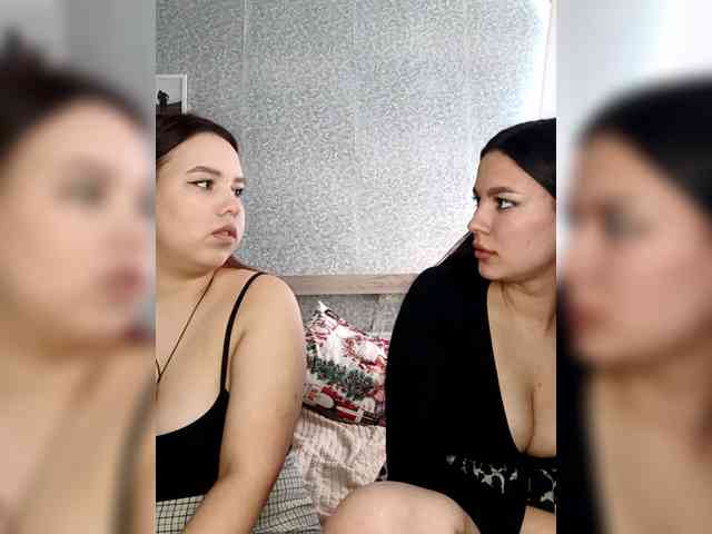 Alica-and-Angelina webcam