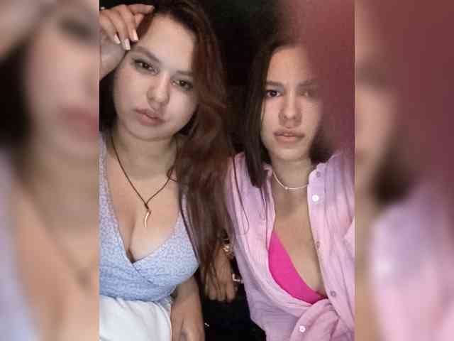 Alica-and-Angelina