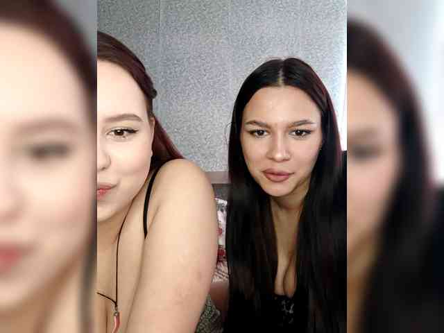 Alica-and-Angelina webcam