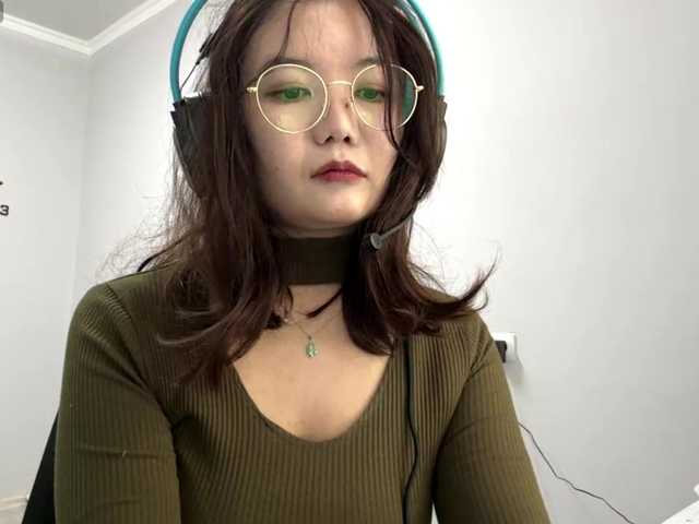  TynishaGoldfarb chat room