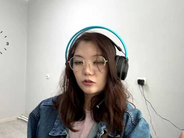 TynishaGoldfarb's BongaCams show and profile