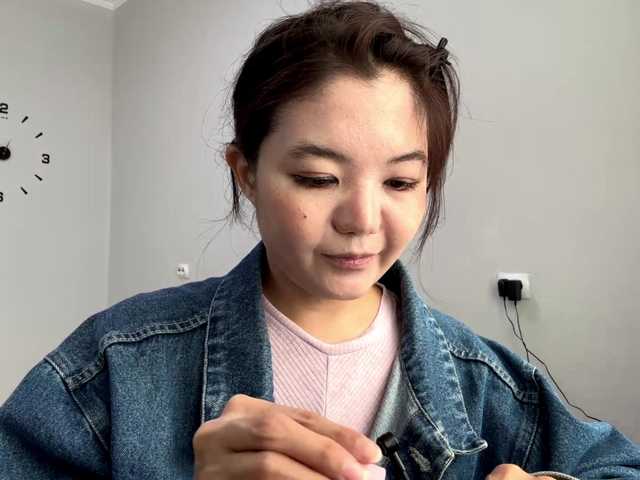 TynishaGoldfarb's BongaCams show and profile