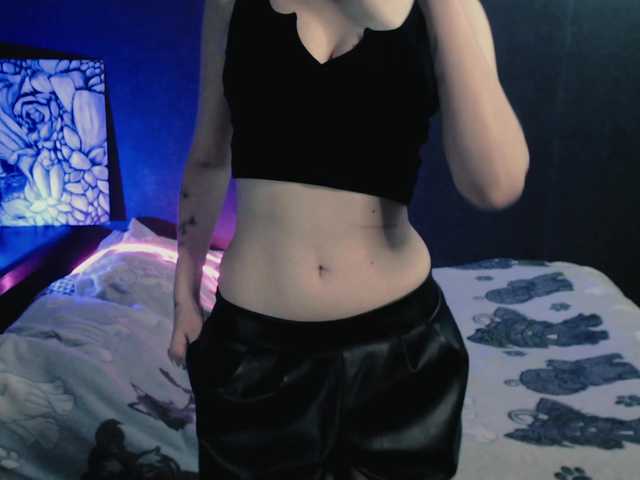 ElsieFade's BongaCams show and profile