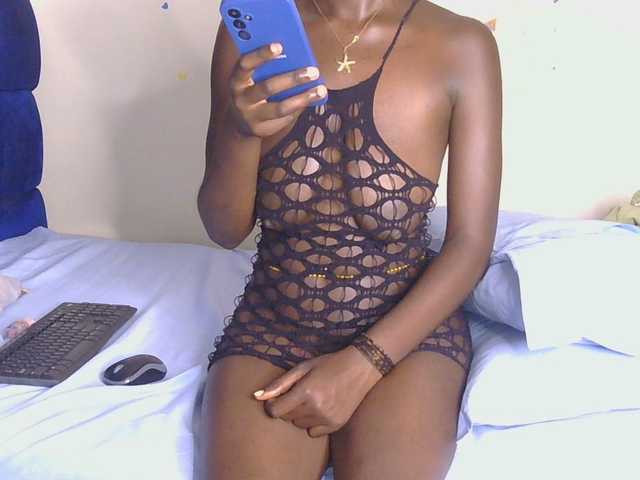 KittySexxy's BongaCams show and profile