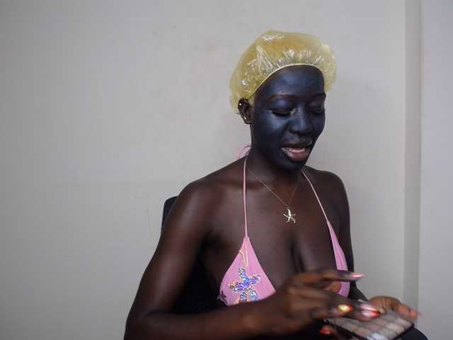 KittySexxy live cam on BongaCams