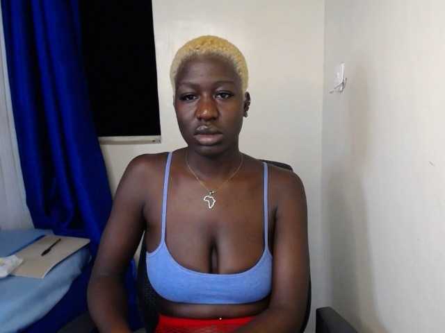 KittySexxy live webcam show
