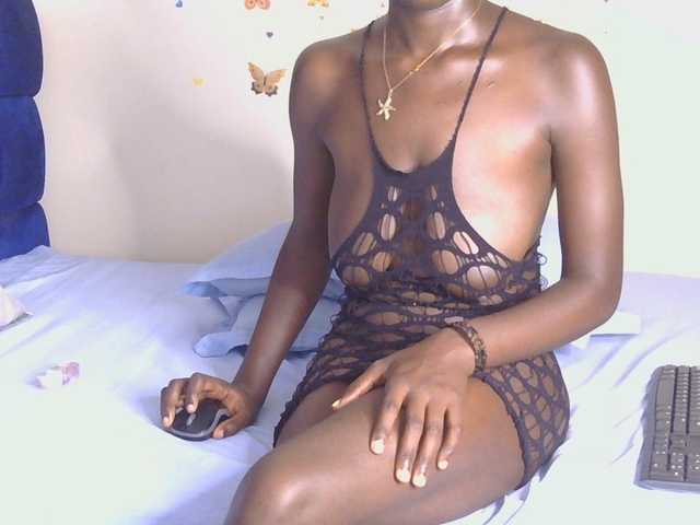 KittySexxy's BongaCams show and profile