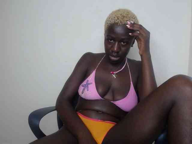 KittySexxy webcam