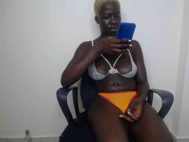 KittySexxy webcam