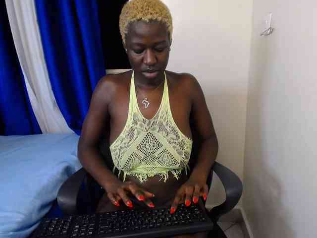 KittySexxy webcam
