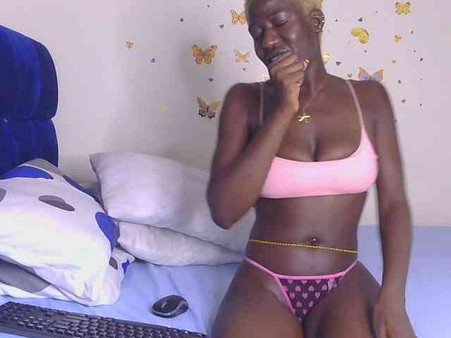 KittySexxy webcam