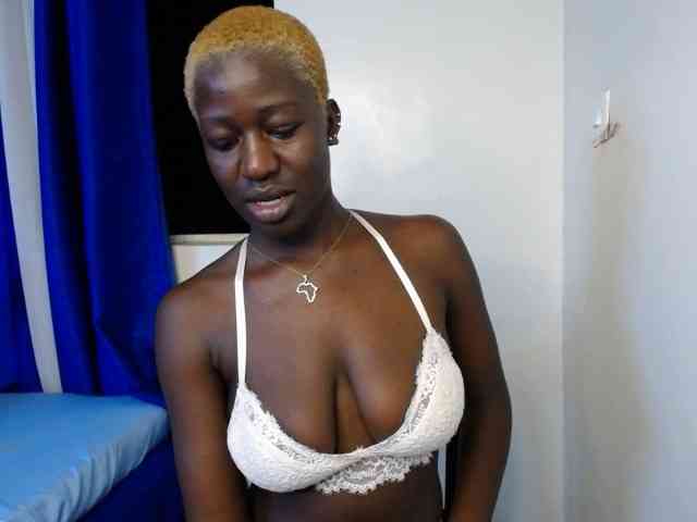 KittySexxy webcam