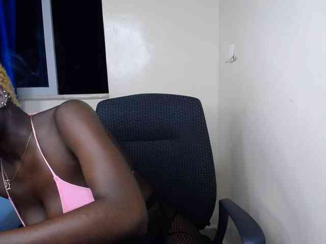 KittySexxy webcam