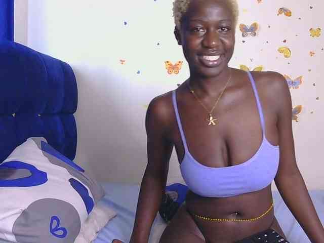 KittySexxy Live Webcam on BongaCams