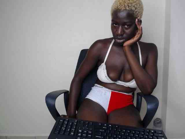 KittySexxy webcam