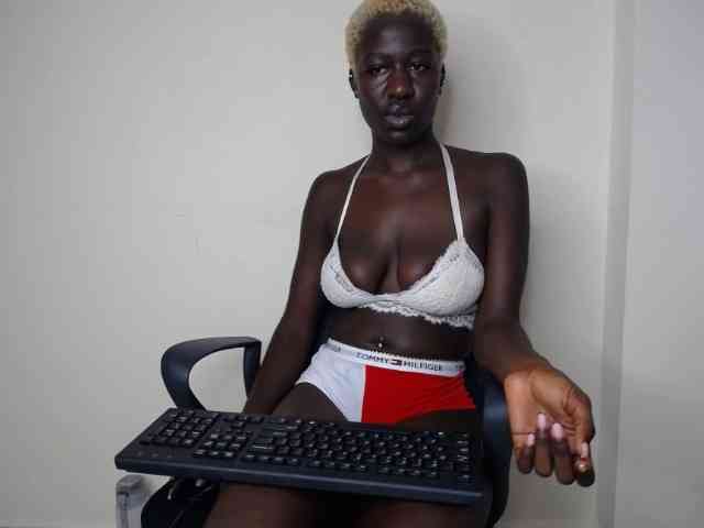 KittySexxy webcam