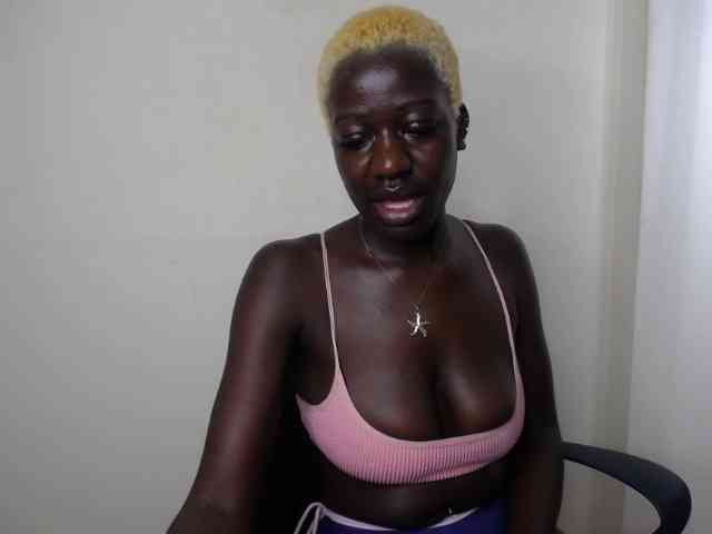 KittySexxy webcam