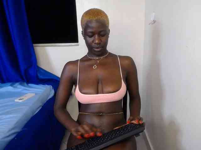 KittySexxy webcam