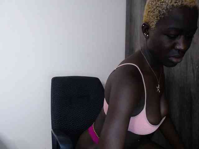 KittySexxy webcam