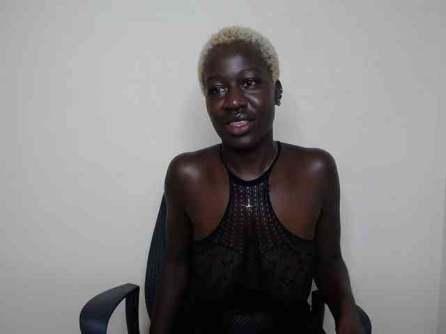 KittySexxy webcam
