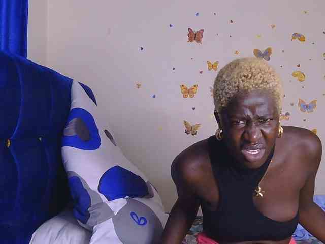 KittySexxy webcam