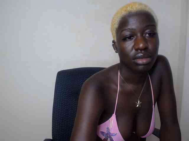 KittySexxy webcam