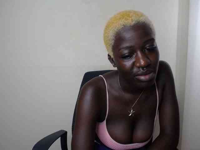 KittySexxy webcam